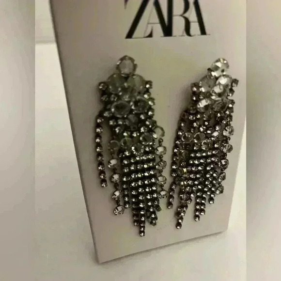 🔥🔥Zara chandelier earrings - Picture 5 of 6